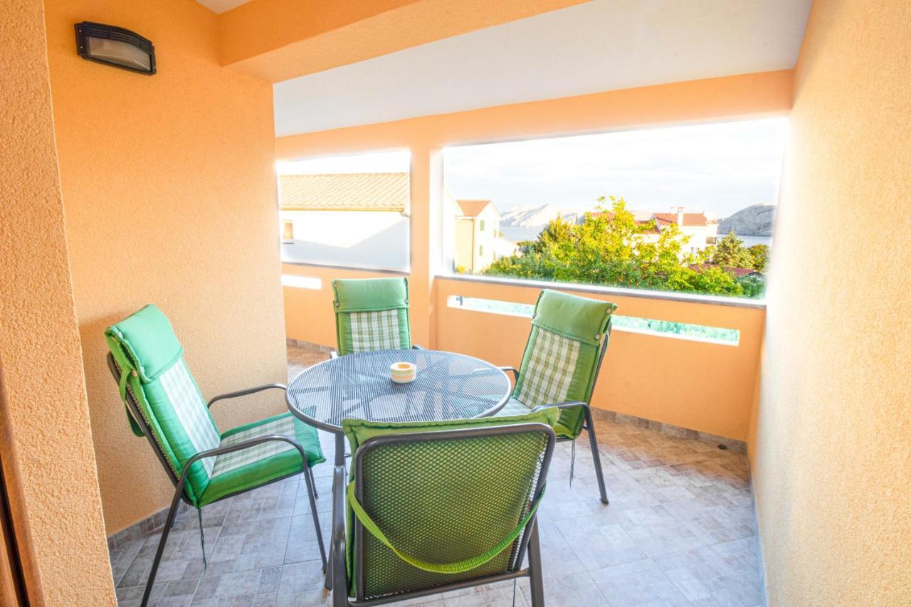 באסקה Apartments Dujmovic With Terrace מראה חיצוני תמונה