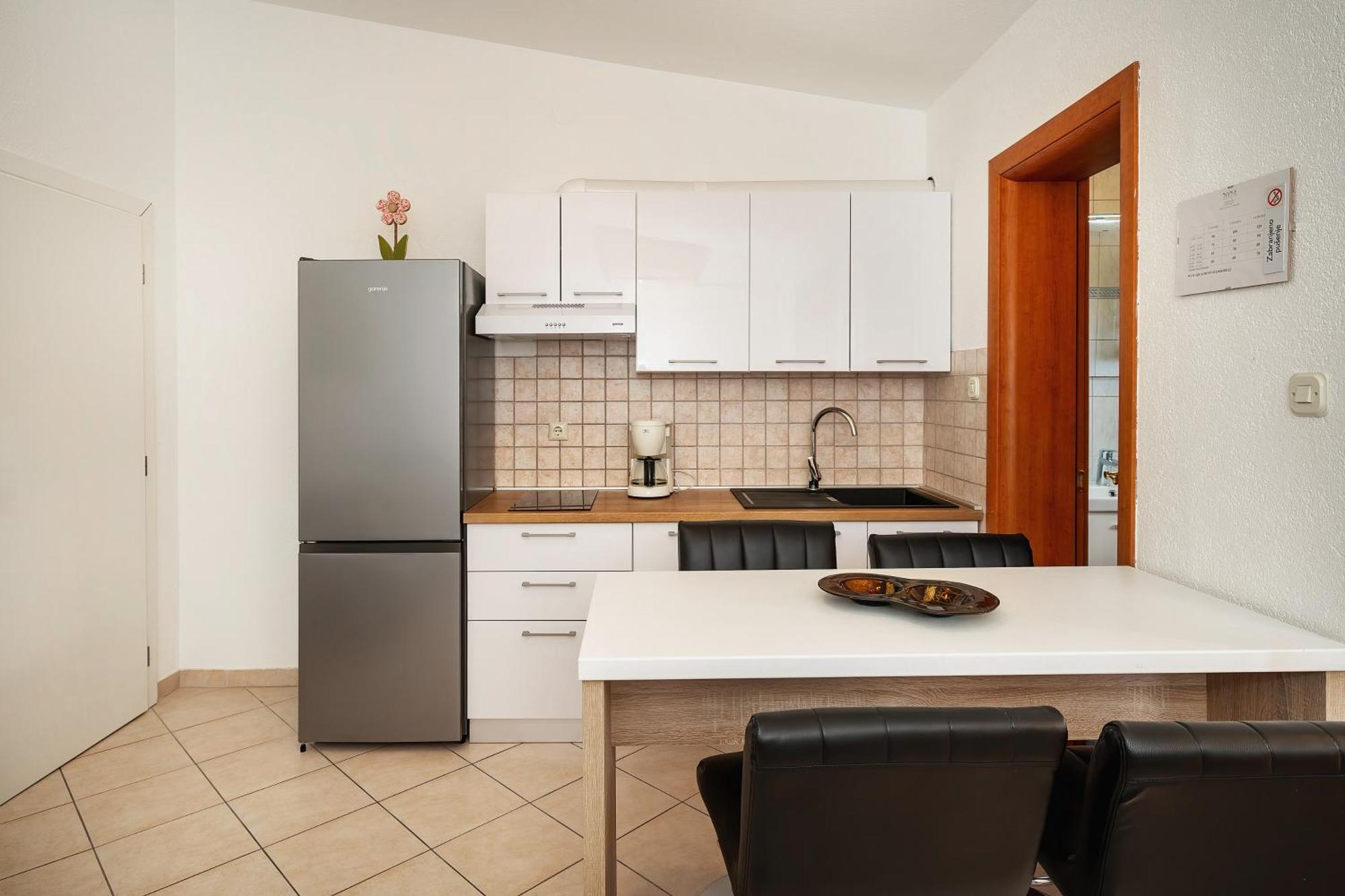באסקה Apartments Dujmovic With Terrace מראה חיצוני תמונה